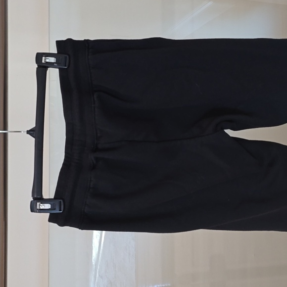 Bebe - Picture 5 of 12